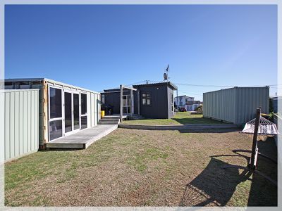 11 Nelson Street, Foxton Beach