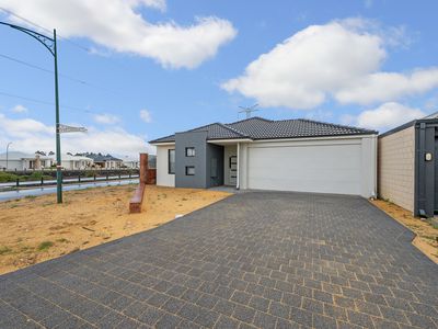 97 Willowdale Promenade, Piara Waters