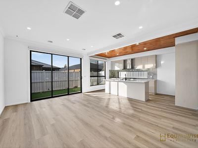27 Thrums Road, Mambourin