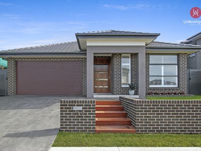 139 Rosedale Circuit, Carnes Hill