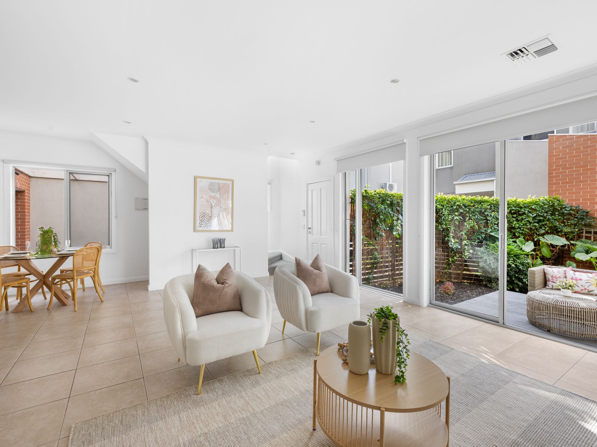 4 / 2 Bellairs Avenue, Seddon