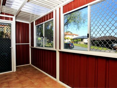 12 Cleary Avenue, Kanahooka