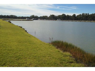 Berth 31 Pelican Drive, Mannum