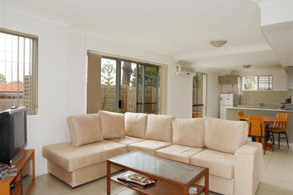 1 / 21 Anselm Street, Strathfield South