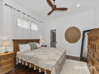 2 The Avenue, Hermit Park