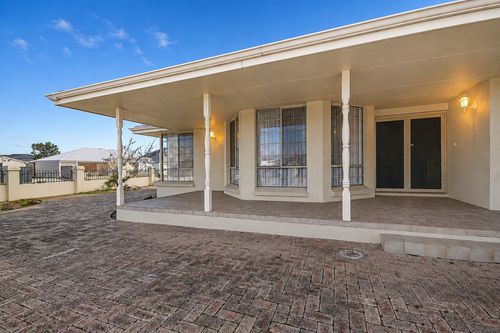 53 Jones Street, Stirling