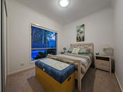 35 Feathertail Pl, Wakerley