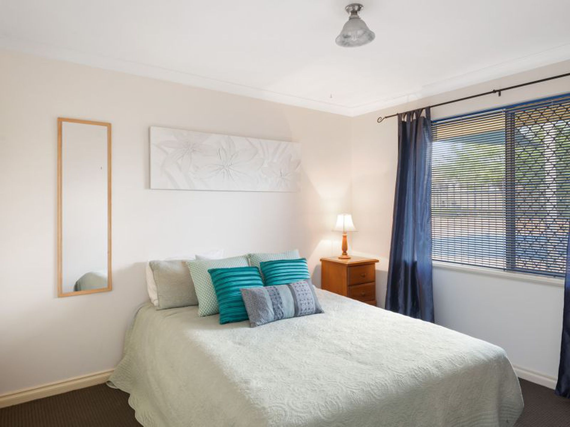 27 Tindals Crescent, Hannans