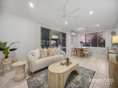 4 Hoya Court, Annandale