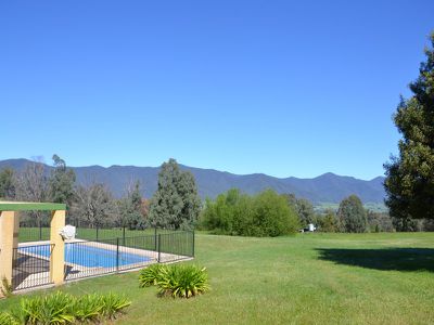 125 Fieldings Lane , Tawonga
