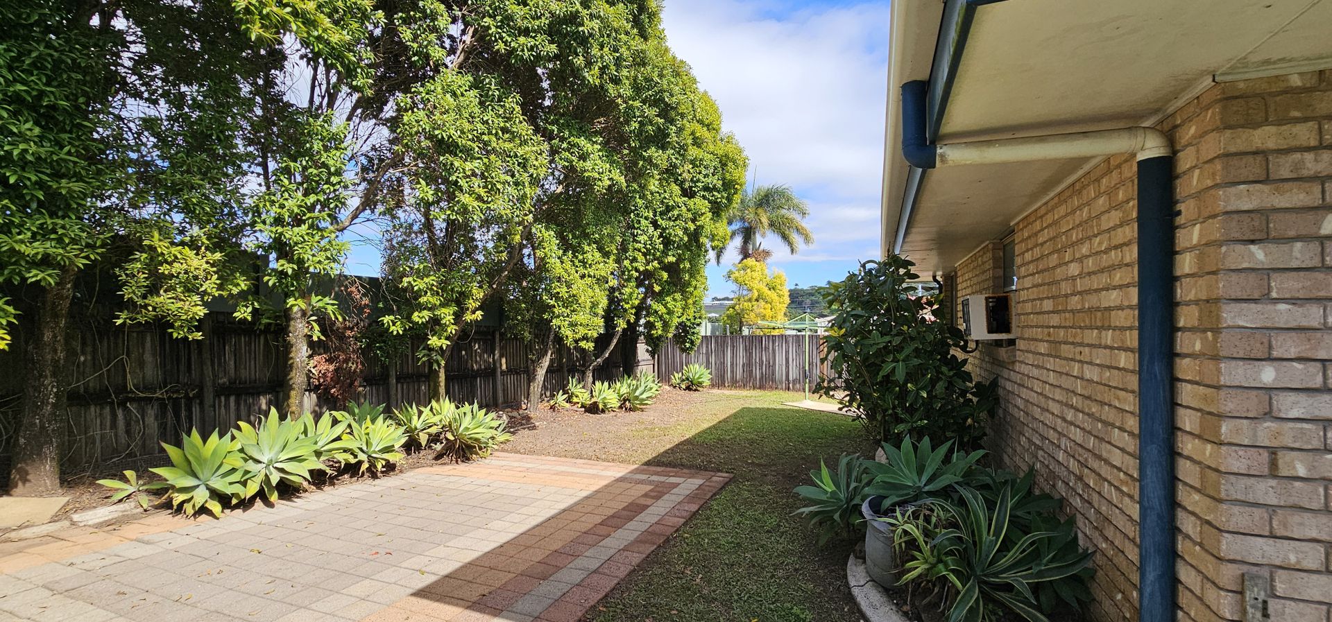 26 Bradman Drive, Glenella