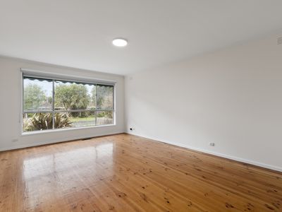 14 Fairfield Avenue, Belmont