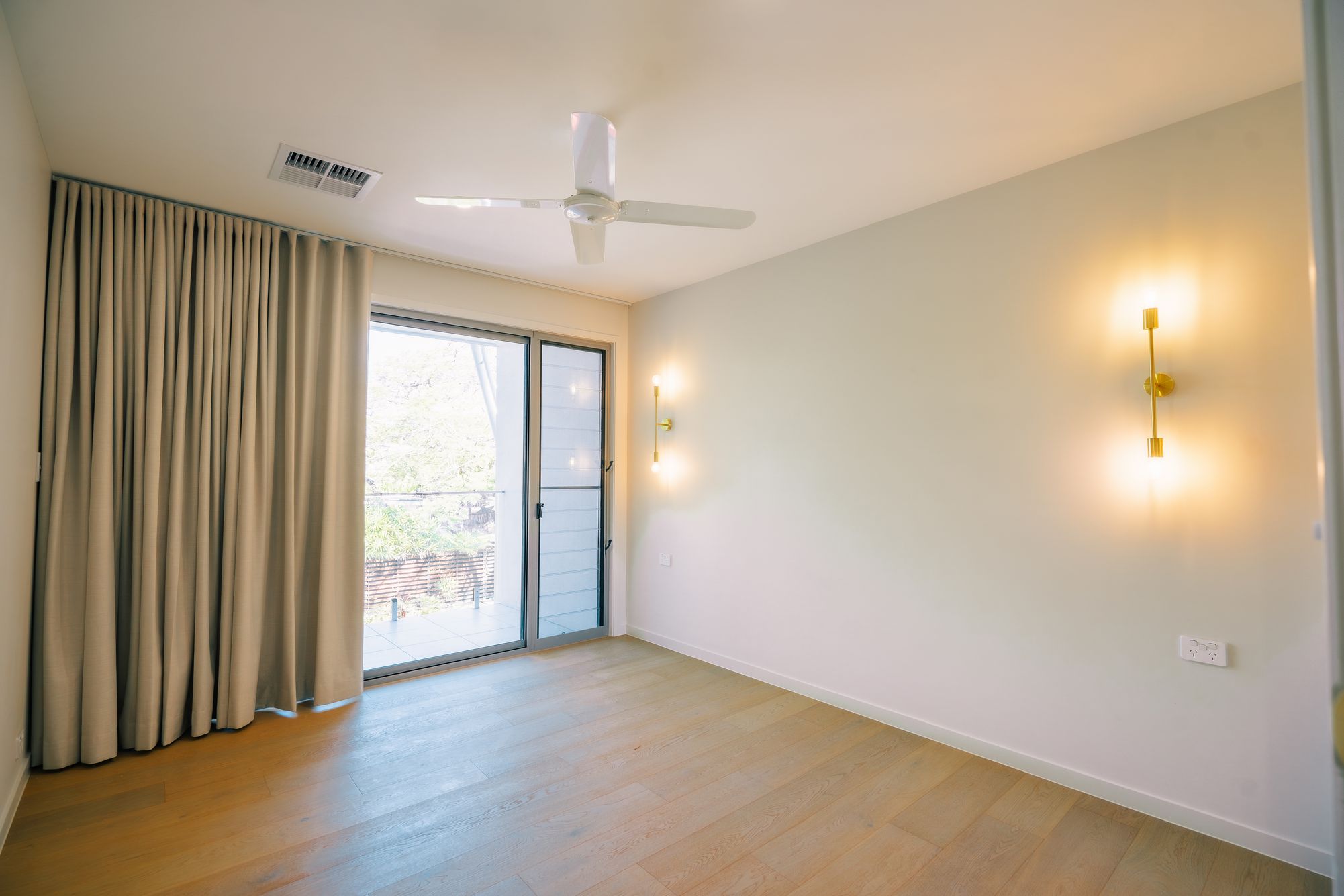 1 Hopetoun Way, New Farm