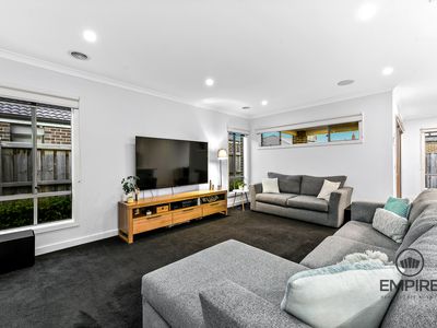 12 Emery Drive, Clyde North