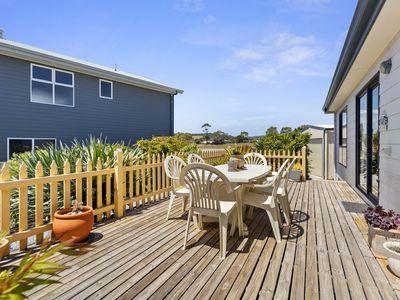 10 Resolute Avenue, Normanville