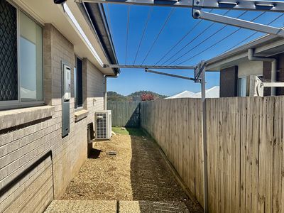 2 / 24 Negrita Street, Harristown
