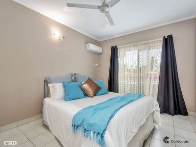 7 / 9 Airlie Circuit, Brinkin