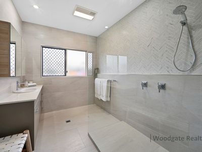 2 Clydesdale Avenue, Branyan