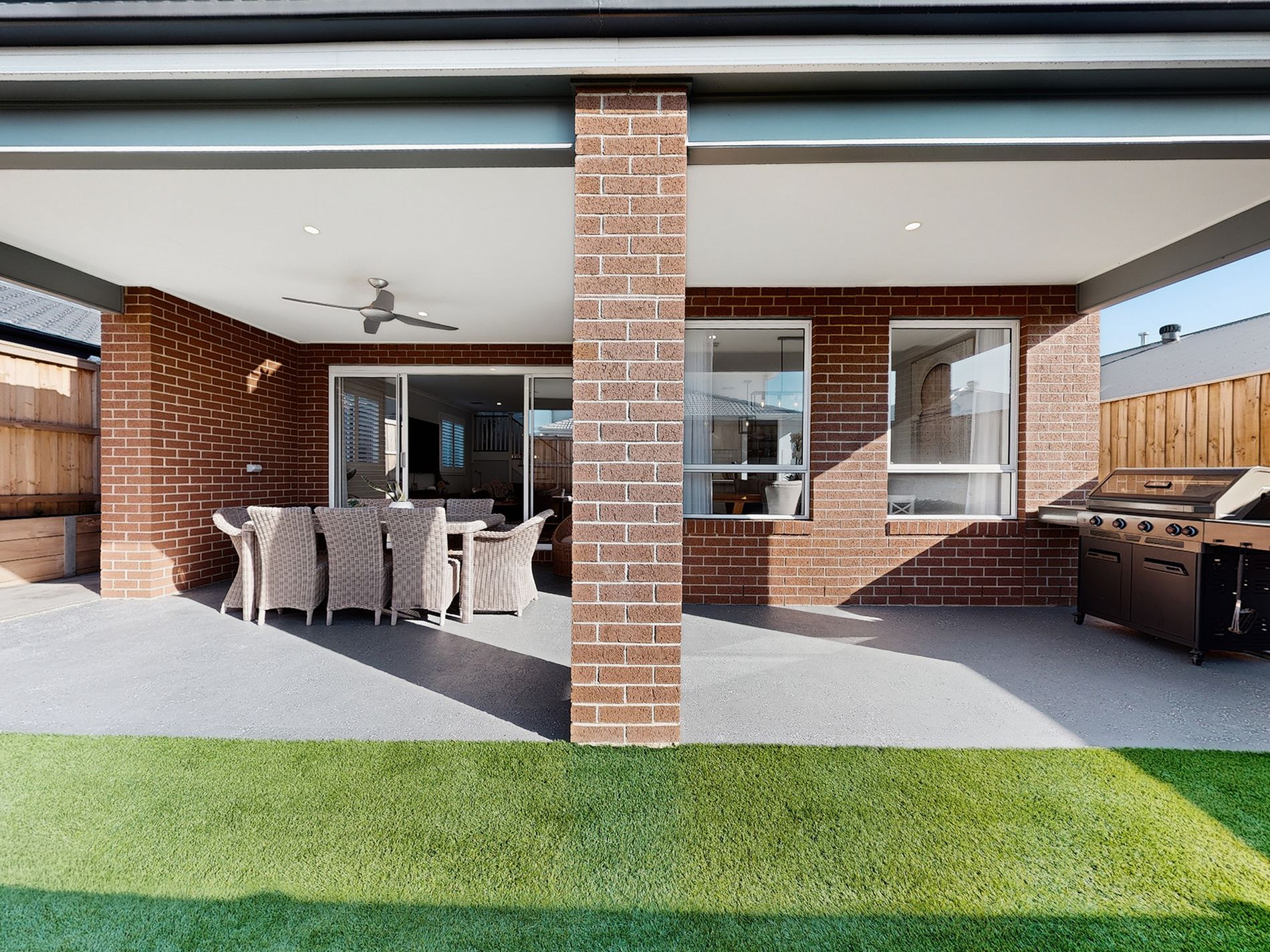 7 Cummins Street, Officer