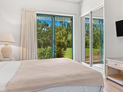 1464 / 615 Kunapipi Road, Laguna Quays