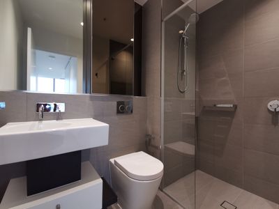 1903 / 260 Spencer Street, Melbourne