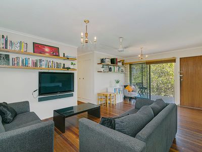 33 Pareena Crescent, Mansfield