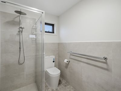 47 Gerzalia Drive, George Town