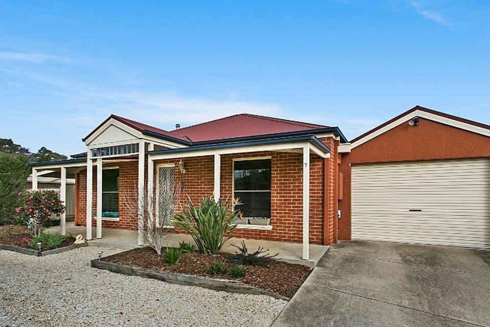 7 Cottage Crescent, East Bendigo