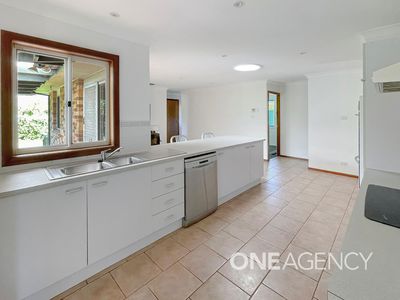 8 Uranna Avenue, North Nowra