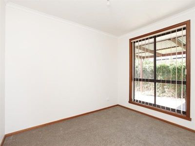 2 / 42 Rosella Avenue, Werribee