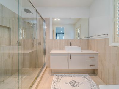 5 Corduroy Road, Elizabeth Hills