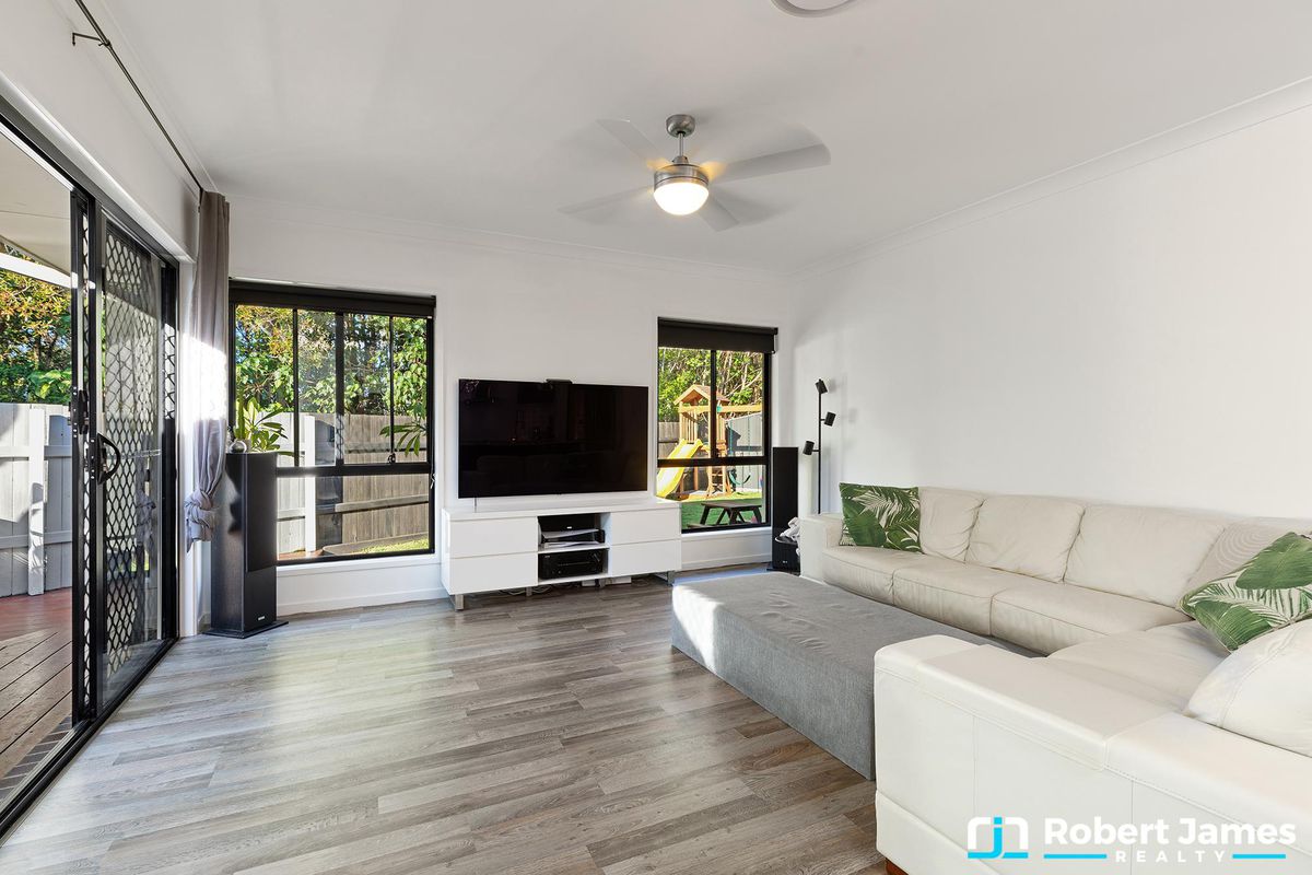 18 Spinnaker Street, Tewantin