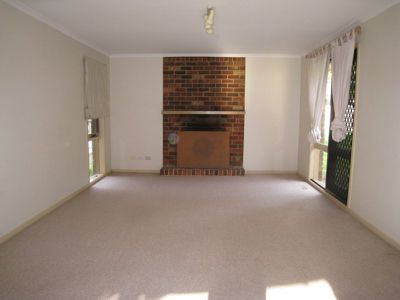 12 James Milne Drive, Croydon North