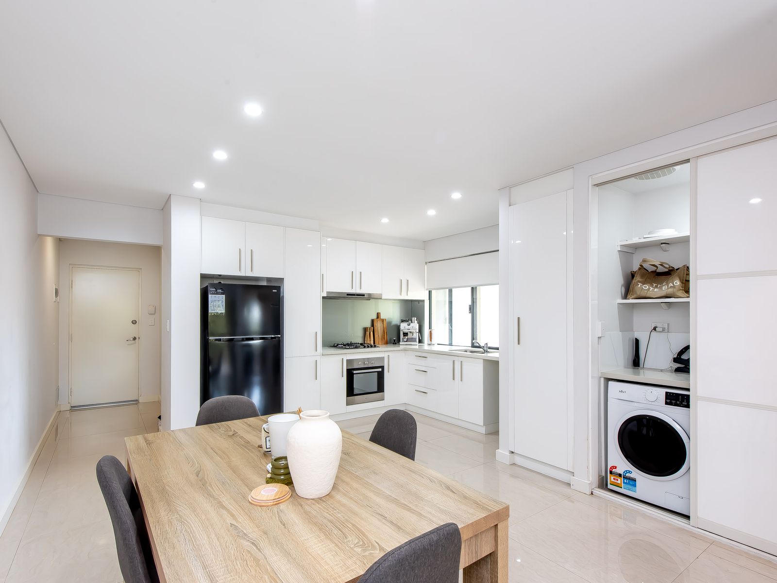 4/92 Surrey Road, Rivervale