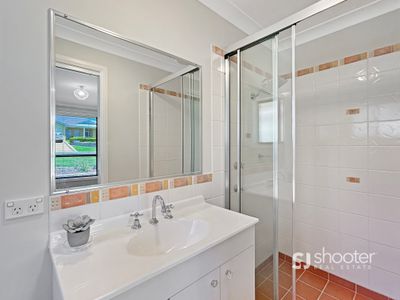 7 Cypress Point Drive, Dubbo
