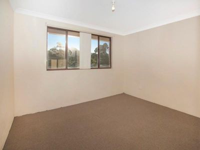 4 / 9 Mercury  St, Wollongong