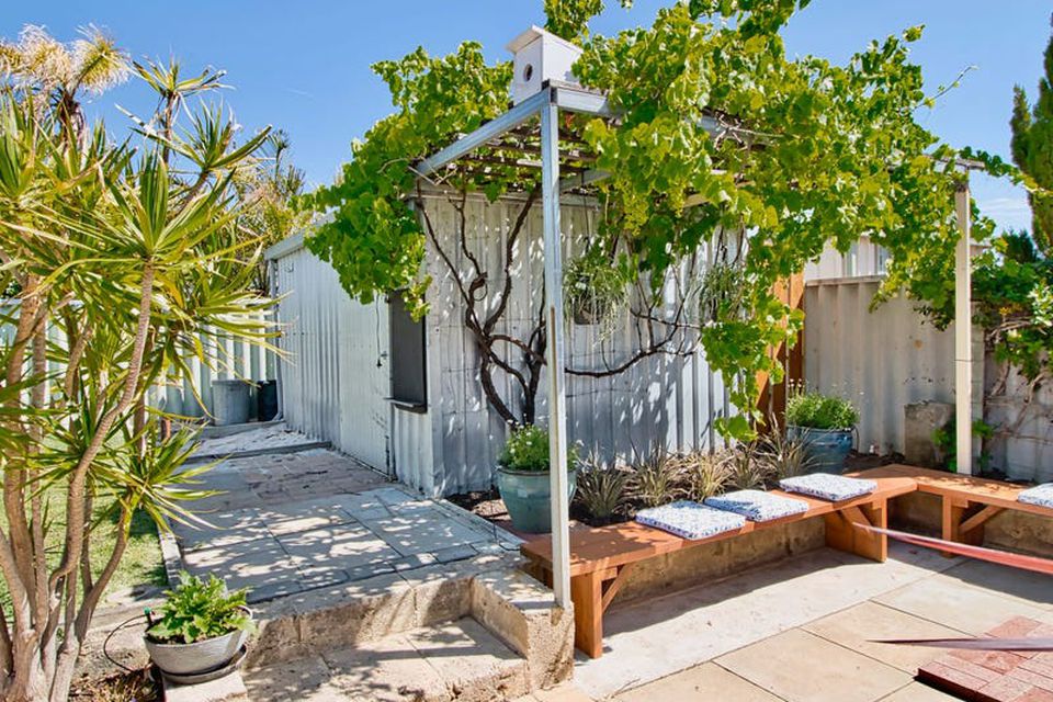 27 Holcombe Road , Warnbro