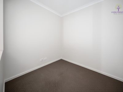 4 Yaleri Rise, Werribee