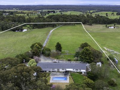 183 Harpers Road, Woodend