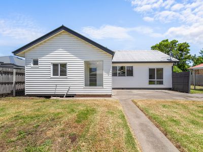90 Barkly Street, Sale