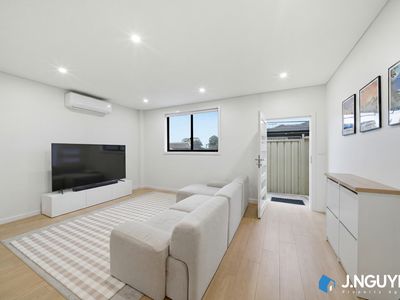 8 & 8a O'shannassy St, Mount Pritchard
