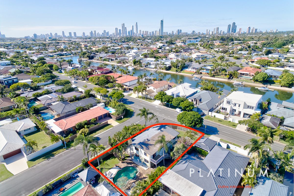 2 Dunbarton Avenue, Bundall