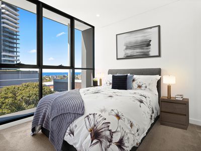 703 / 15 Railway Parade, Wollongong