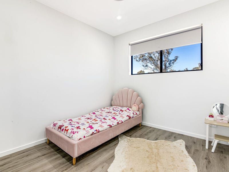 31 Seville Circuit, Gledswood Hills