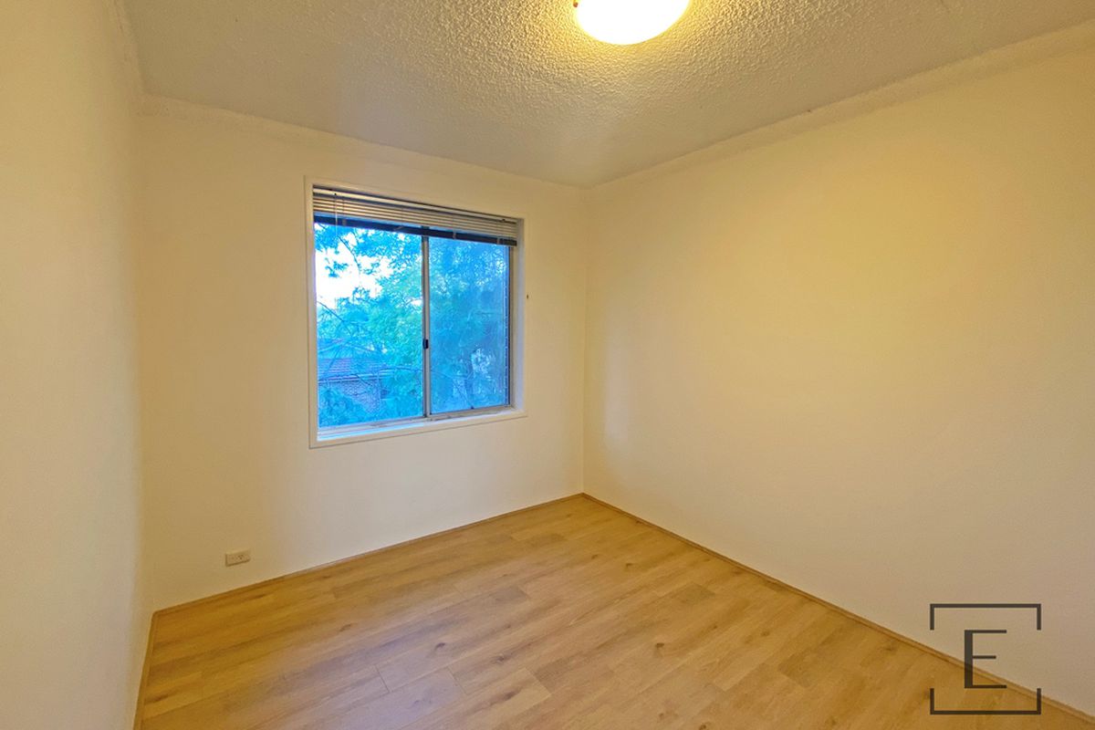 10 / 39 Henley Road, Homebush West