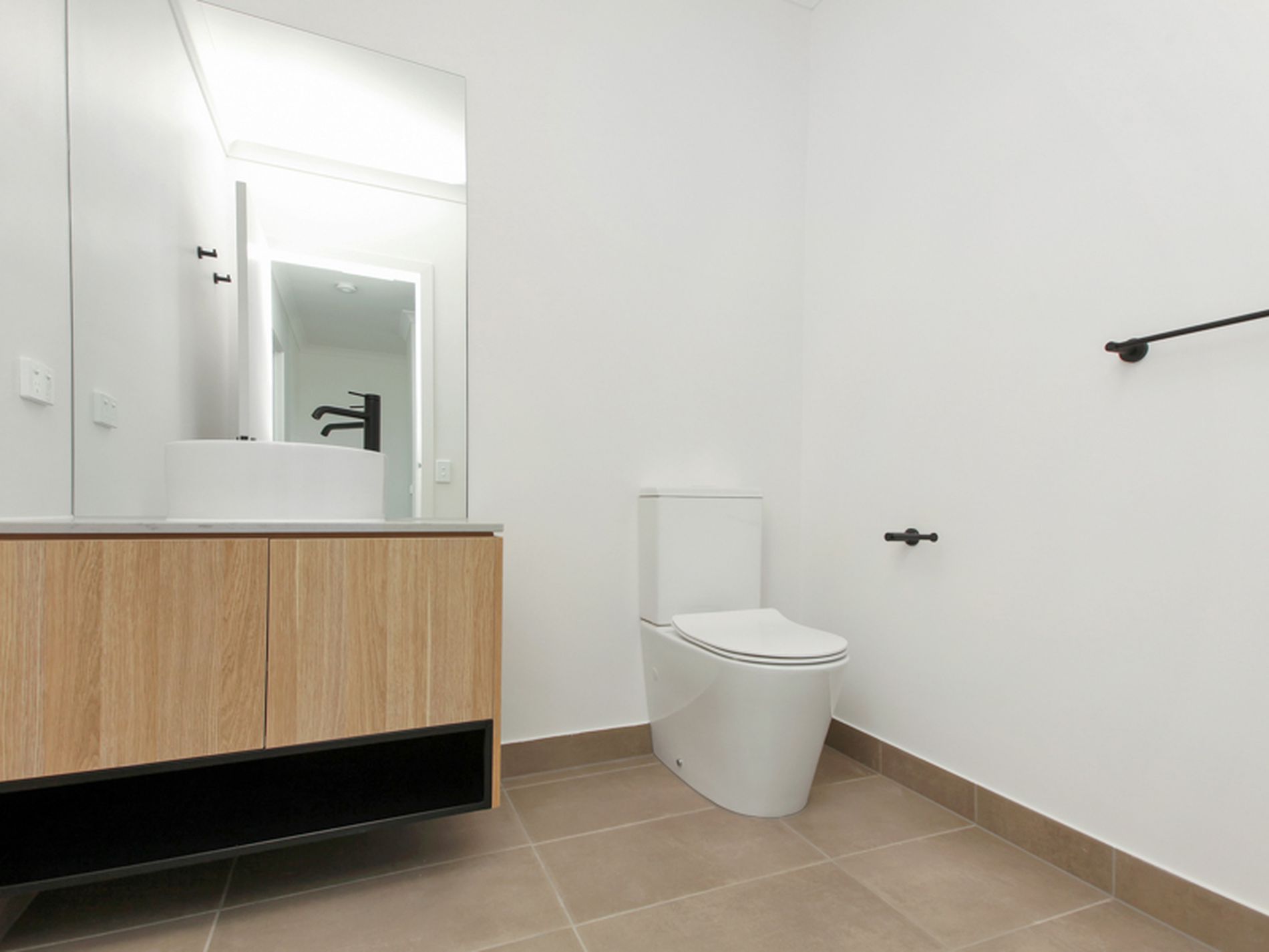 8 Wetland Drive, Williamstown