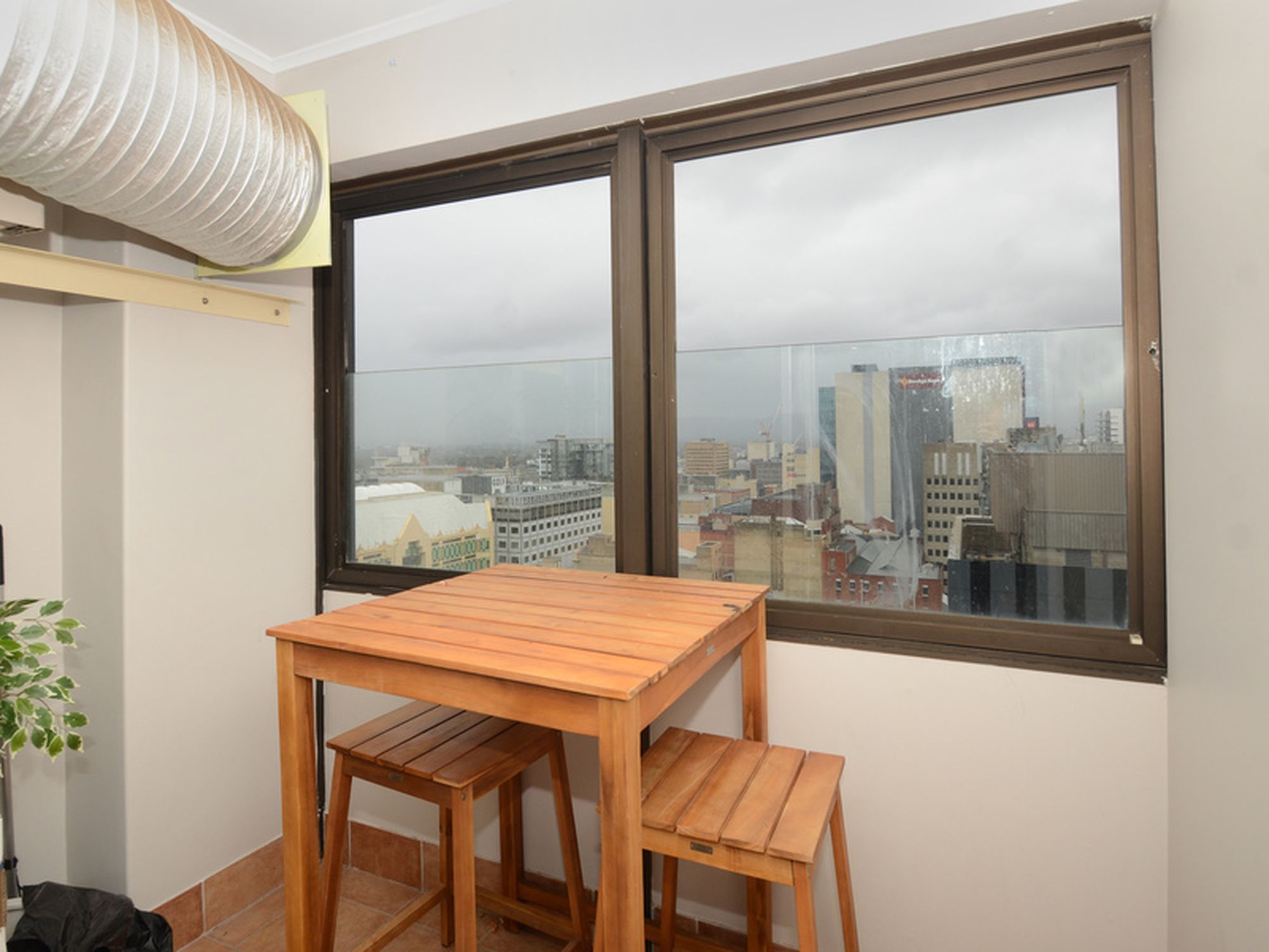 165 / 65 King William Street, Adelaide