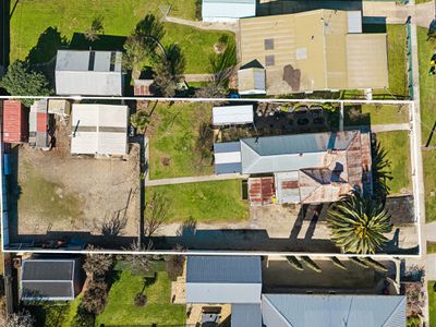 64 Oak Street, Seymour