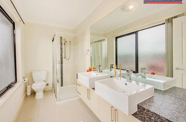 2 Ravenwoods Way, Craigieburn