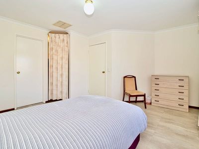2 Freedman Way , Winthrop